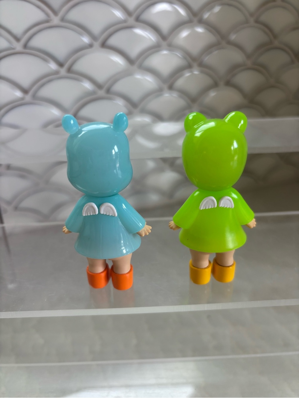 Sonny Angel Rainy Day Series - frog and hippo (set of 2) - Picture 3 of 5